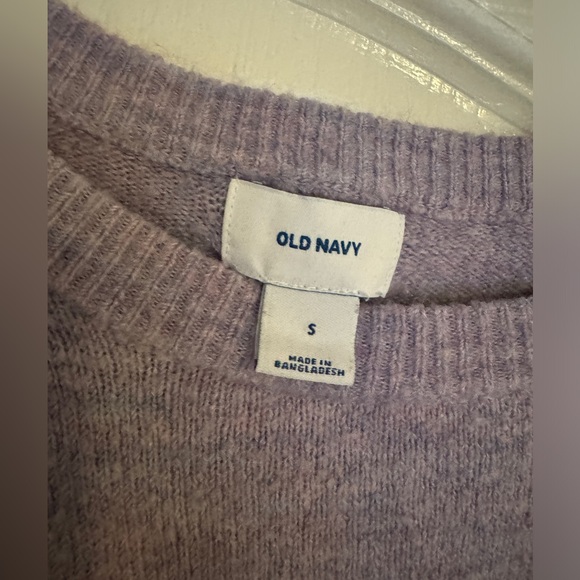 Old Navy lightweight Sweater - Picture 3 of 4